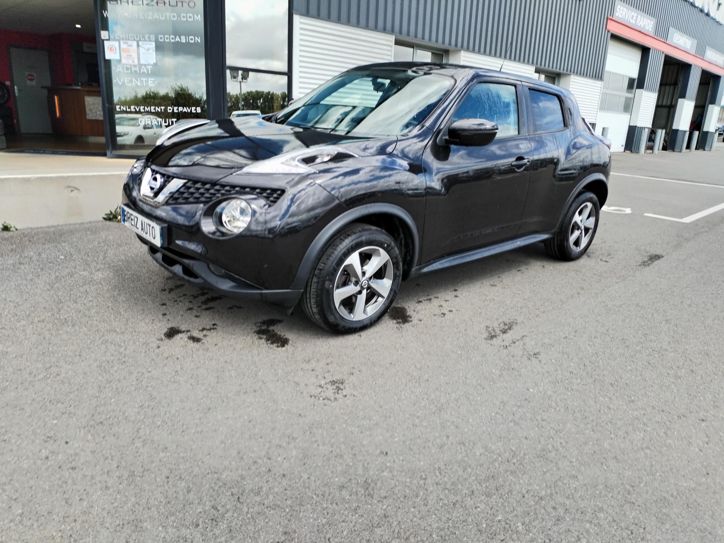 NISSAN          JUKE